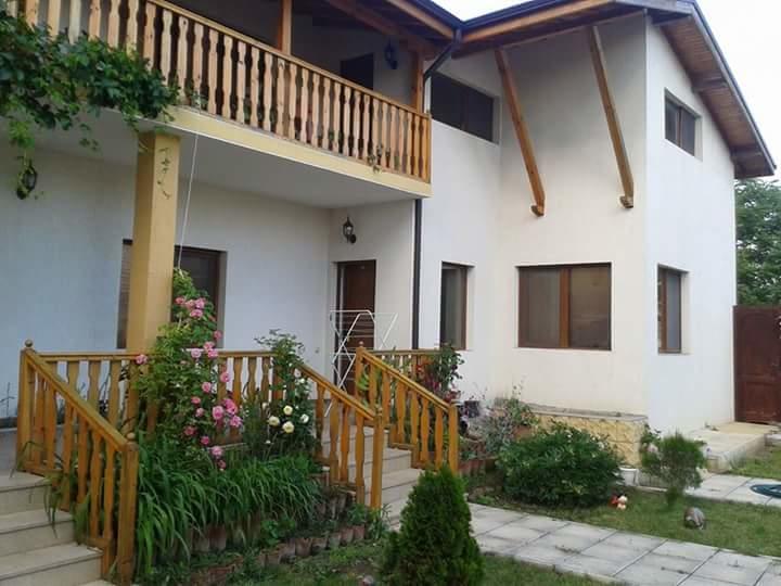 Guest House Nash Dom Kavarna ภายนอก รูปภาพ